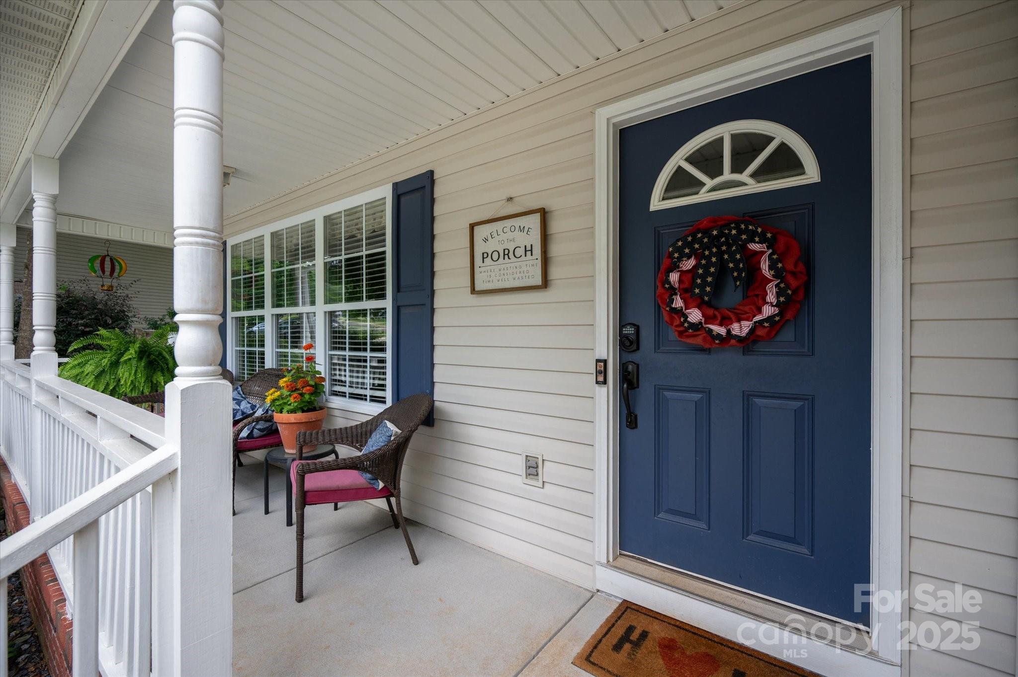 317 Sugar Creek Crossing