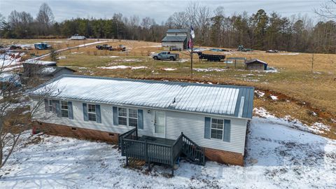 6611 Prysock Avenue Connelly Springs NC 28612