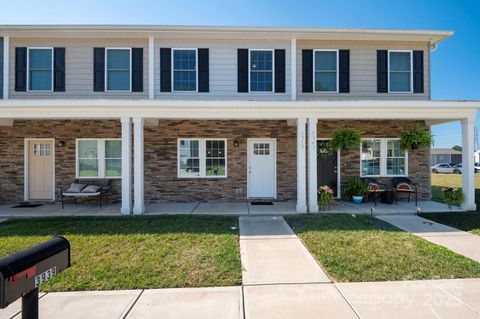 A home in Hickory