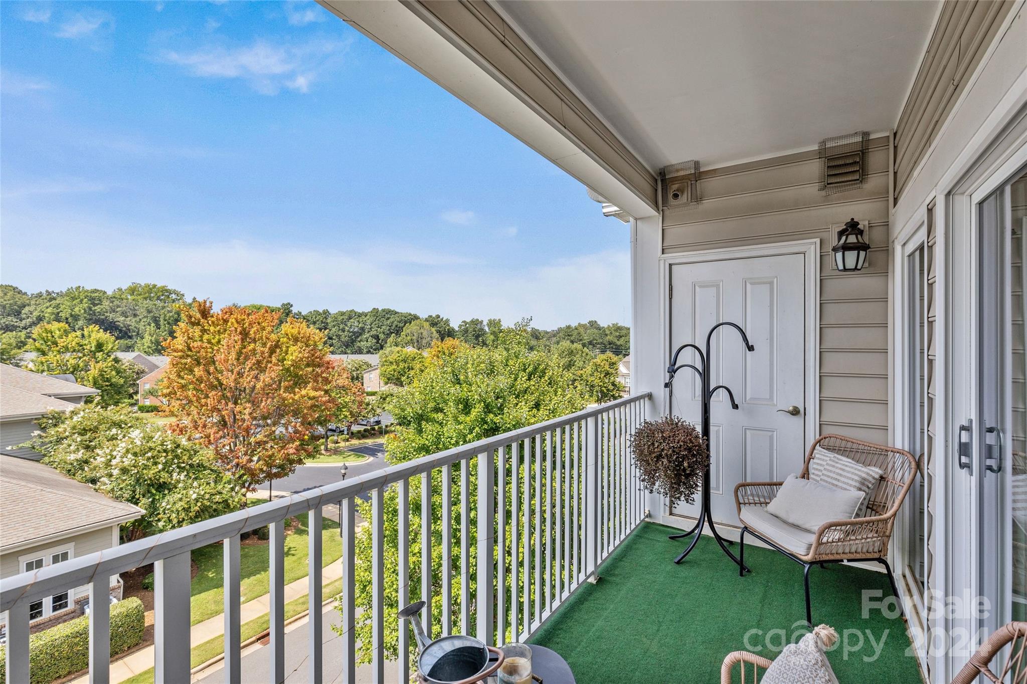 Park South Station - Residential