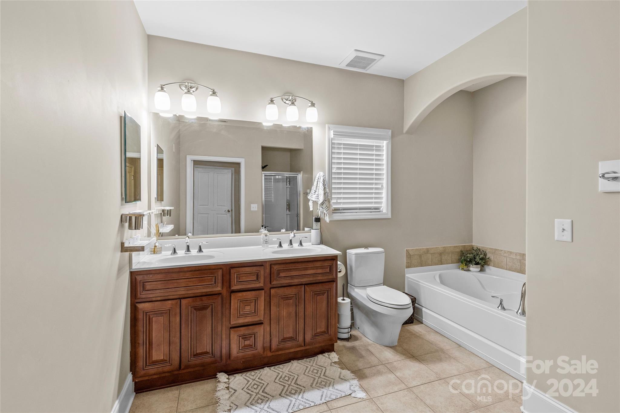 Park South Station - Residential