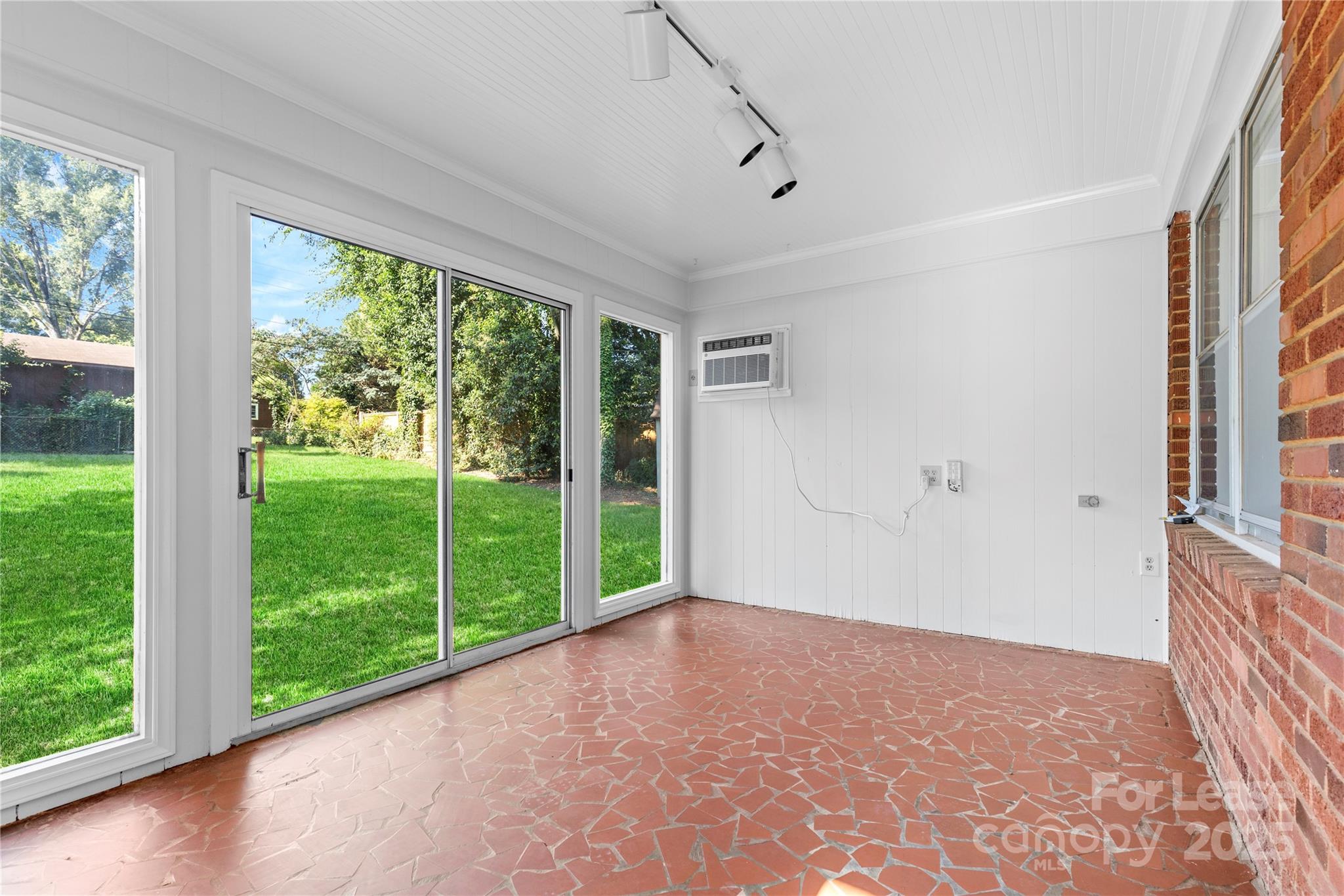 Madison Park - Residential Lease