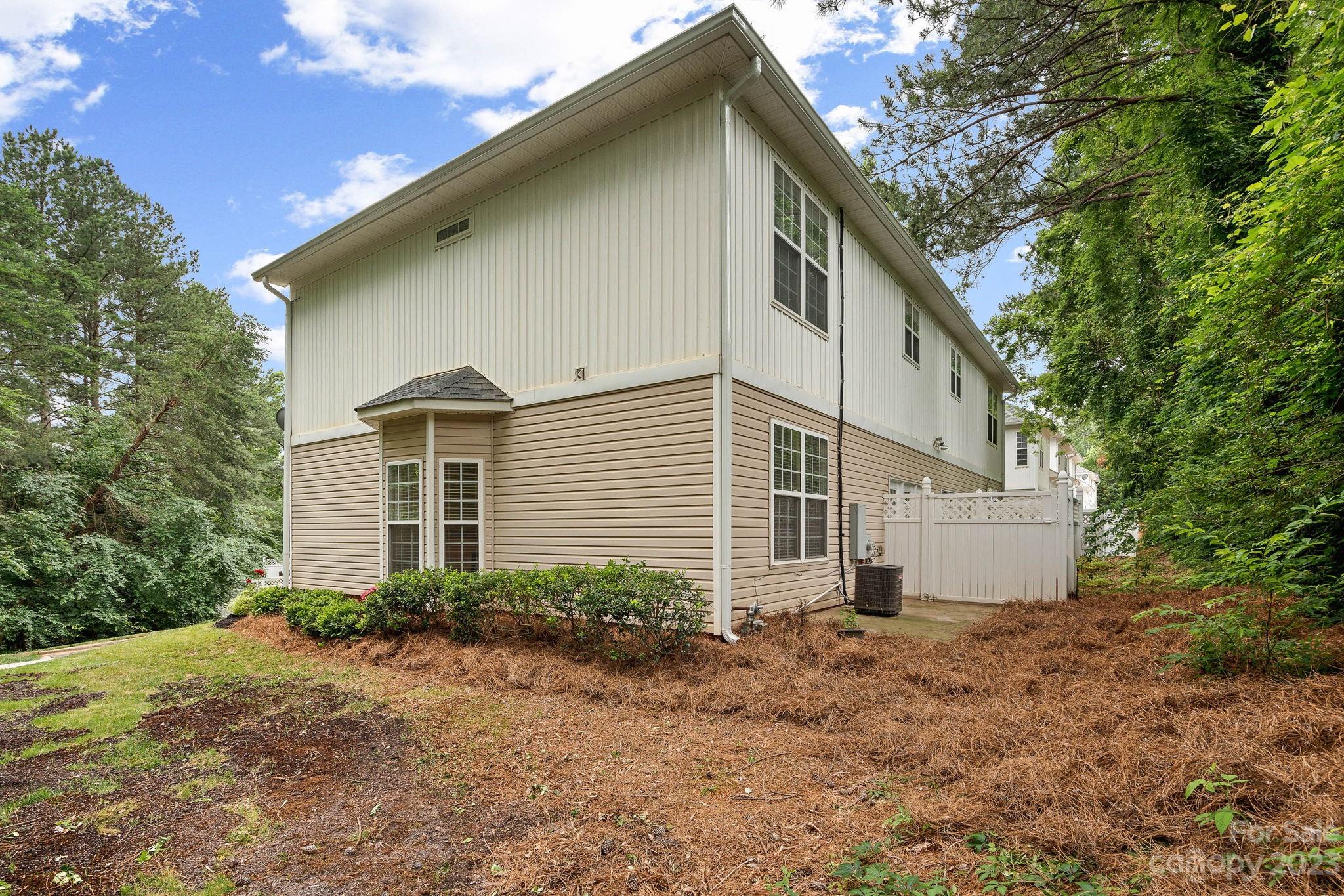 Regent Park - Residential