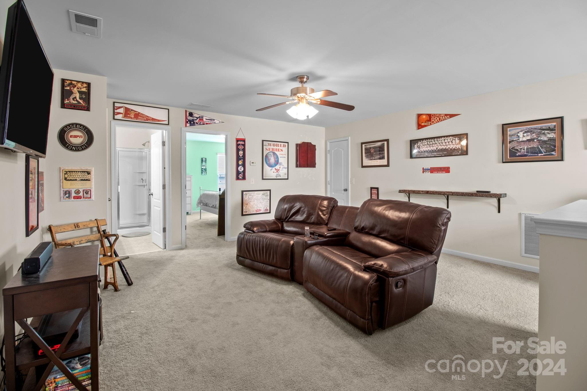 Fullerton Place - Residential