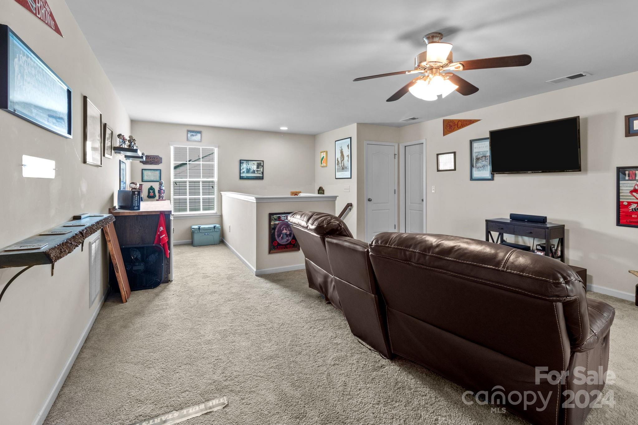 Fullerton Place - Residential