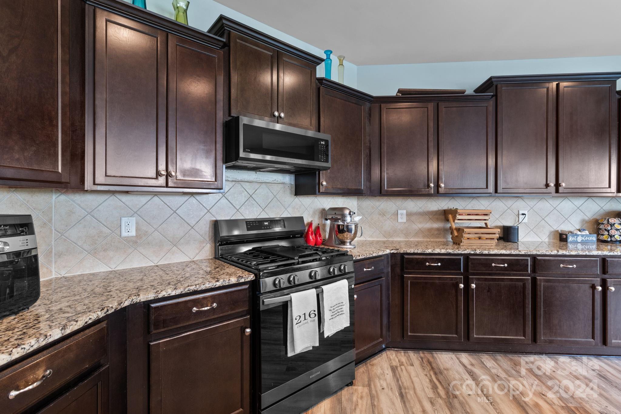 Fullerton Place - Residential