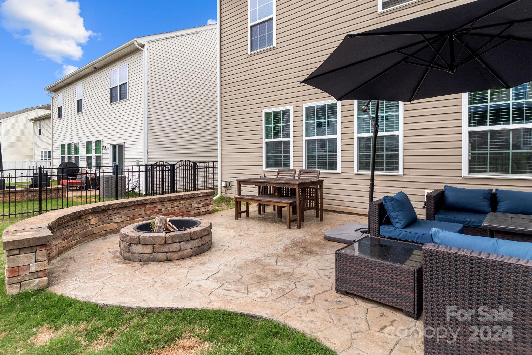 Fullerton Place - Residential