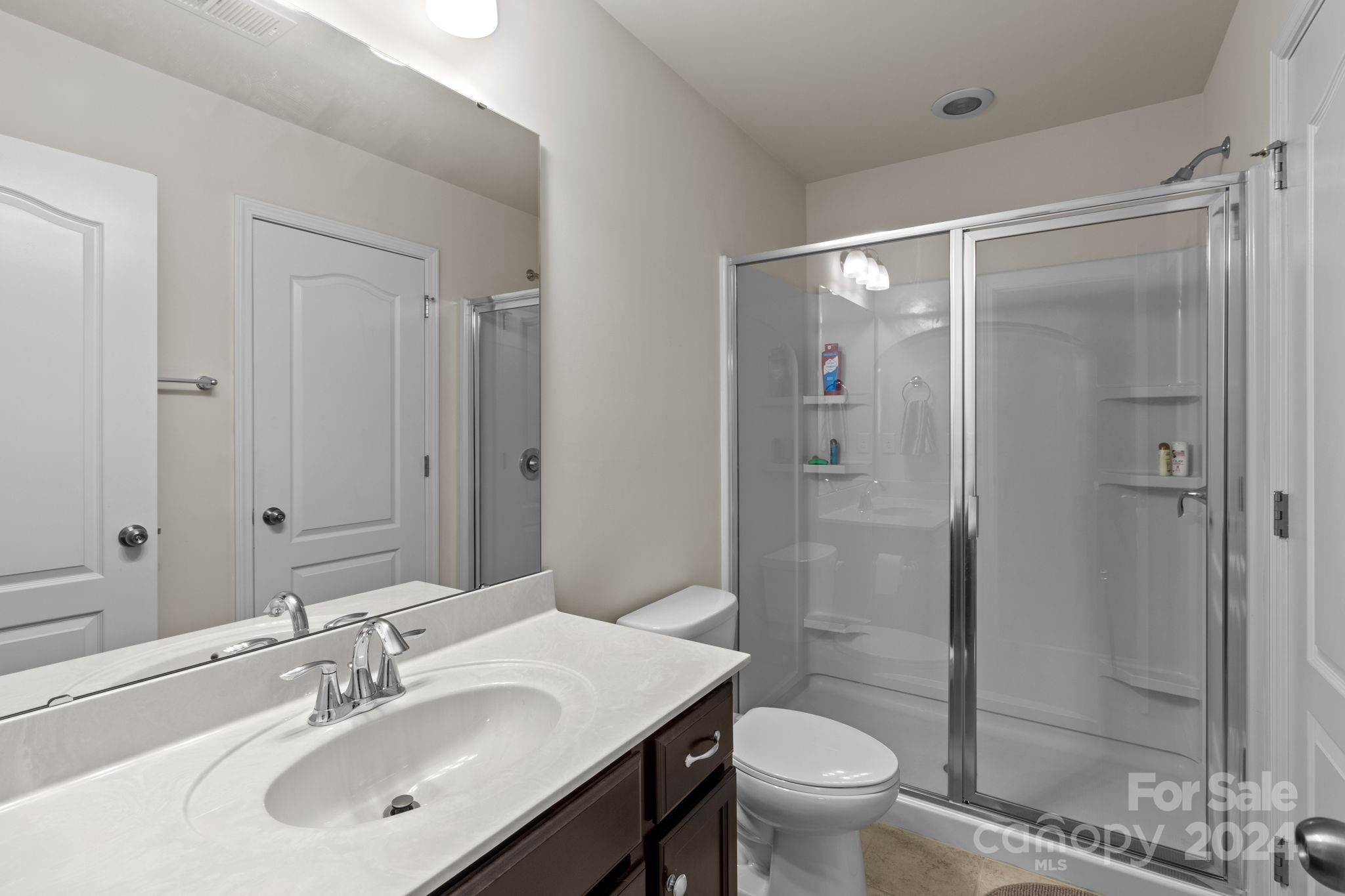 Fullerton Place - Residential