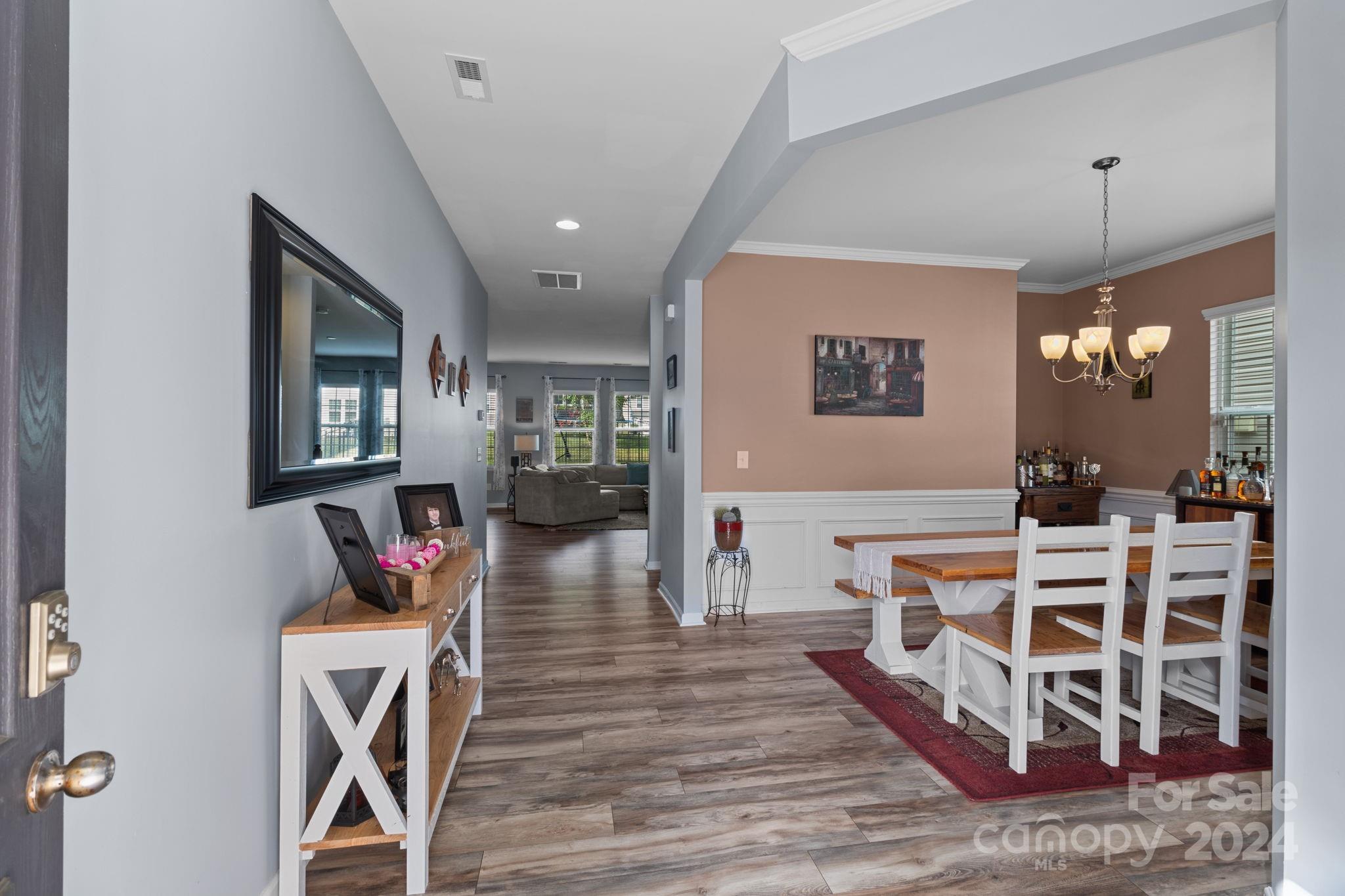 Fullerton Place - Residential