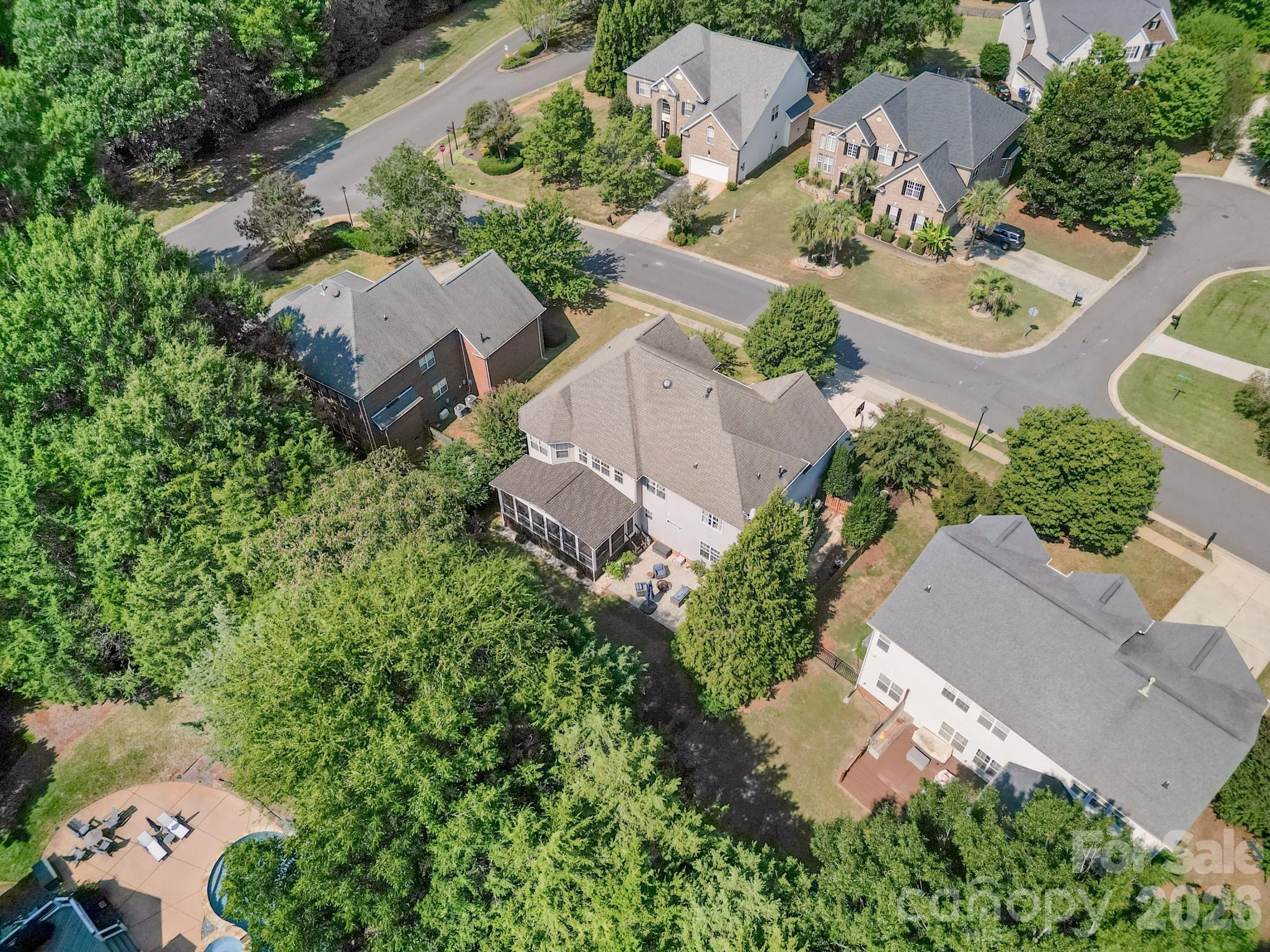 402 Deercross Lane