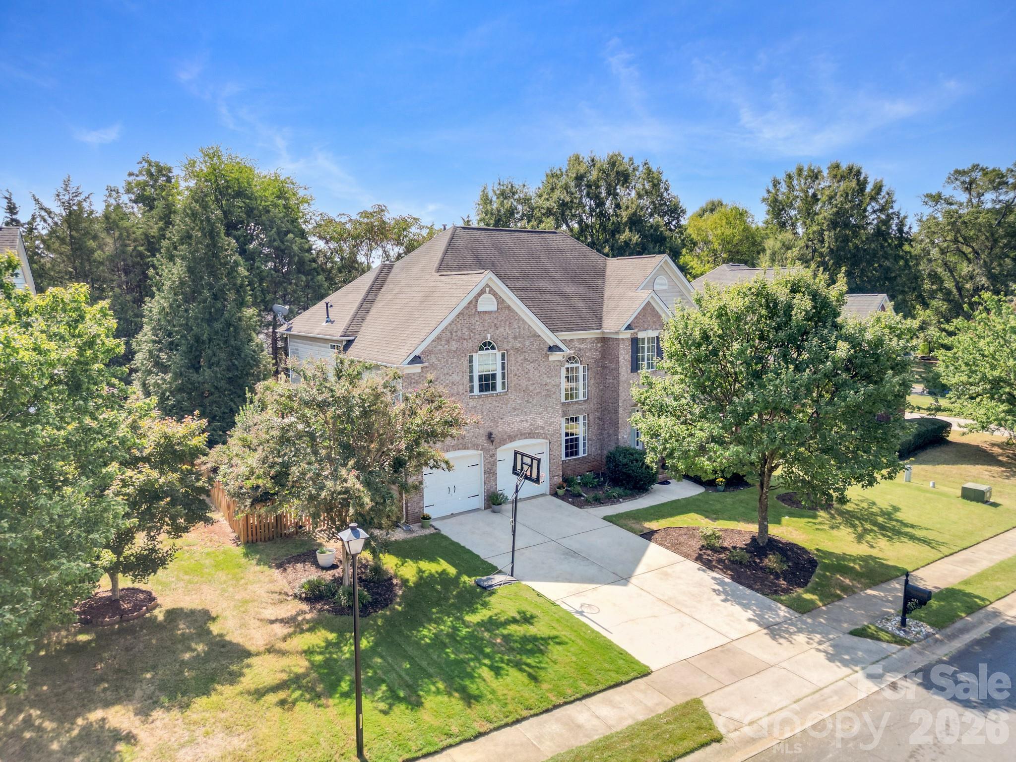 402 Deercross Lane