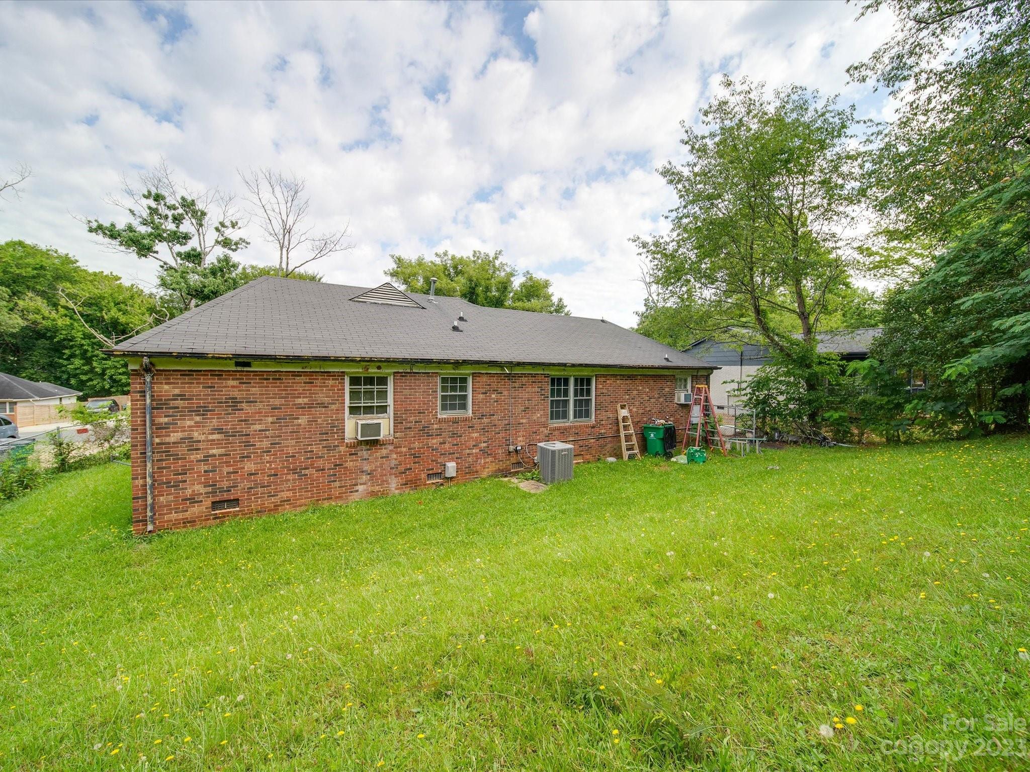 Foxboro - Residential