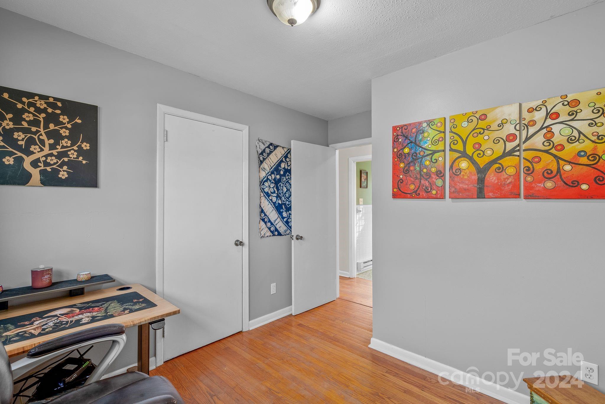 Sherwood Forest - Residential