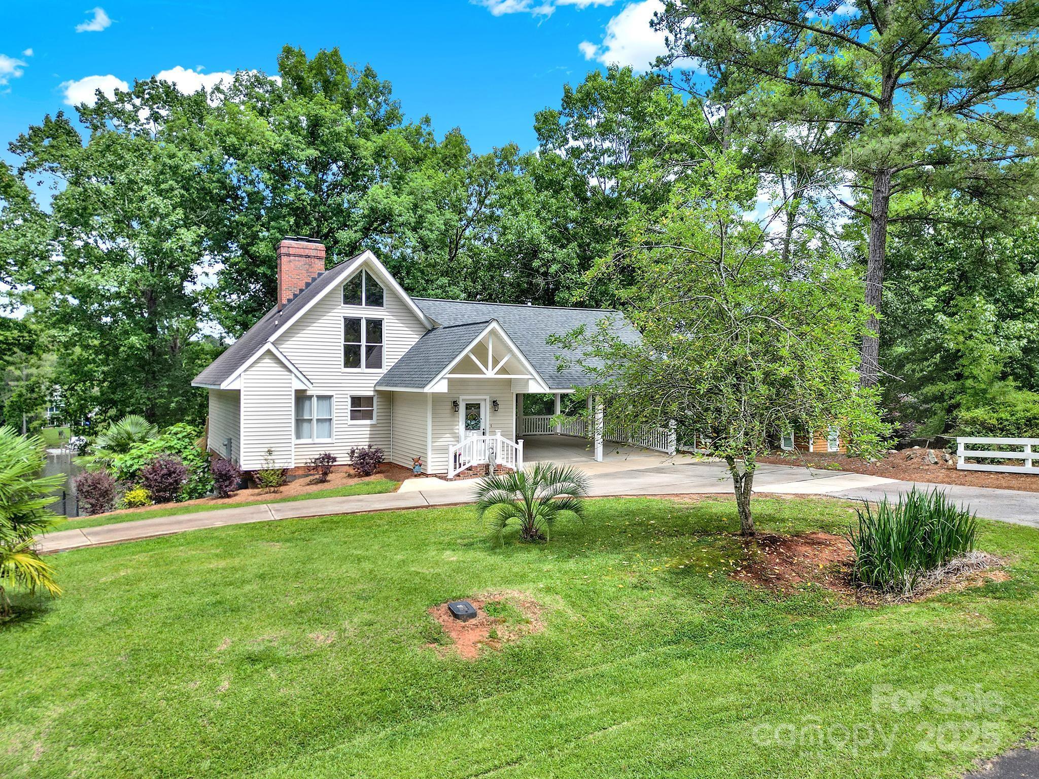 2248 White Heron Road