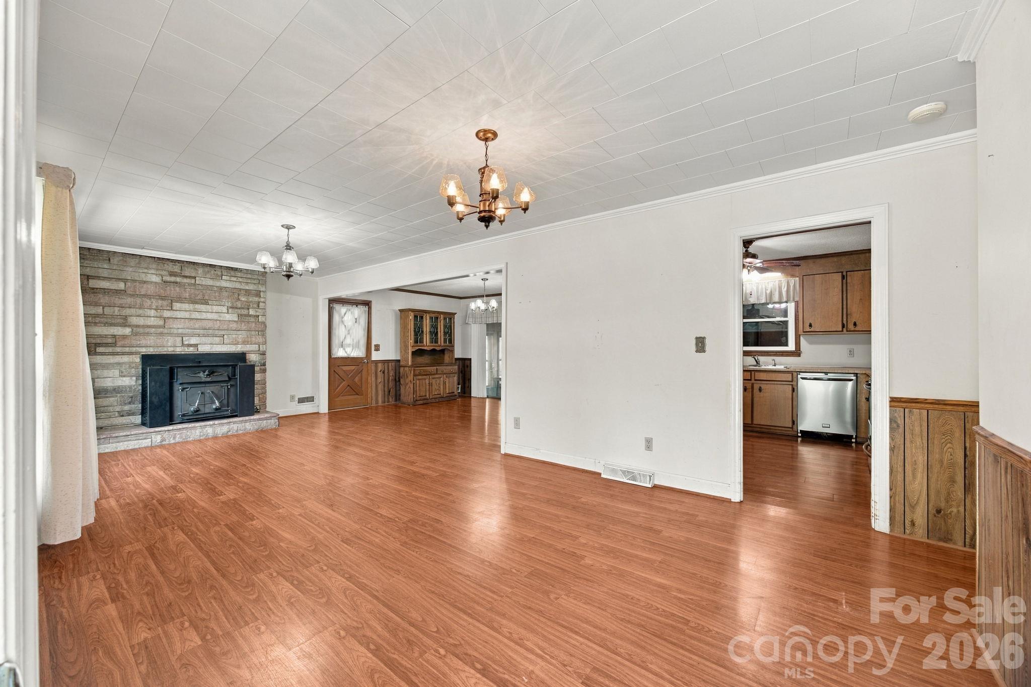 816 Central Avenue