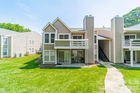 Photo of 9605 Vinca Circle #G, Charlotte, NC 28213 (MLS # 4385047)
