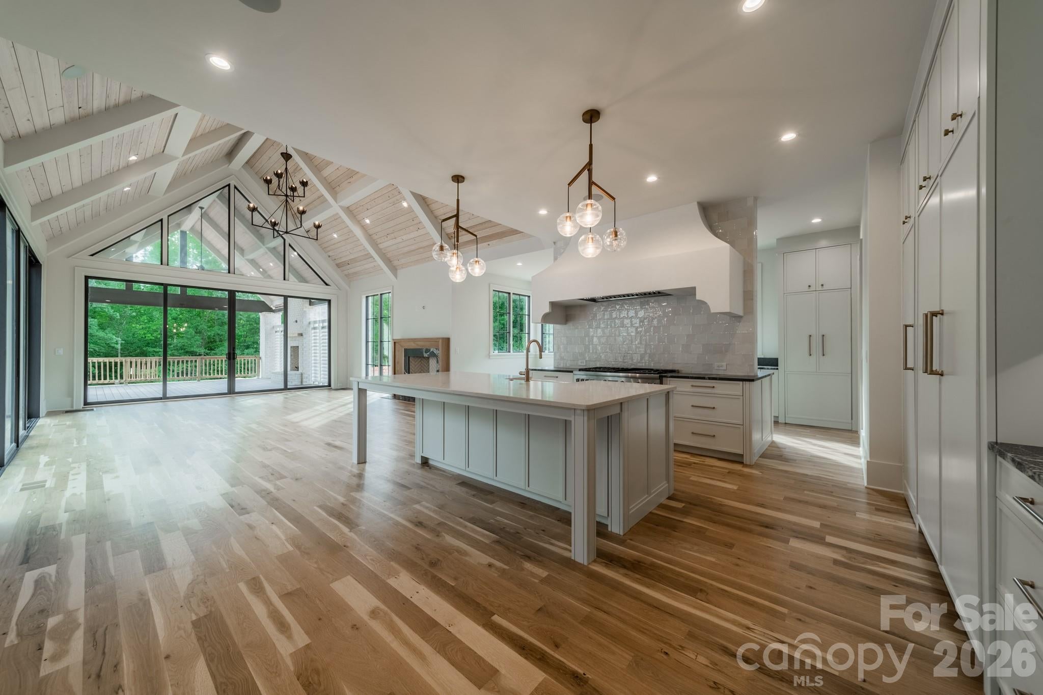 6639 Joli Cheval Lane 4