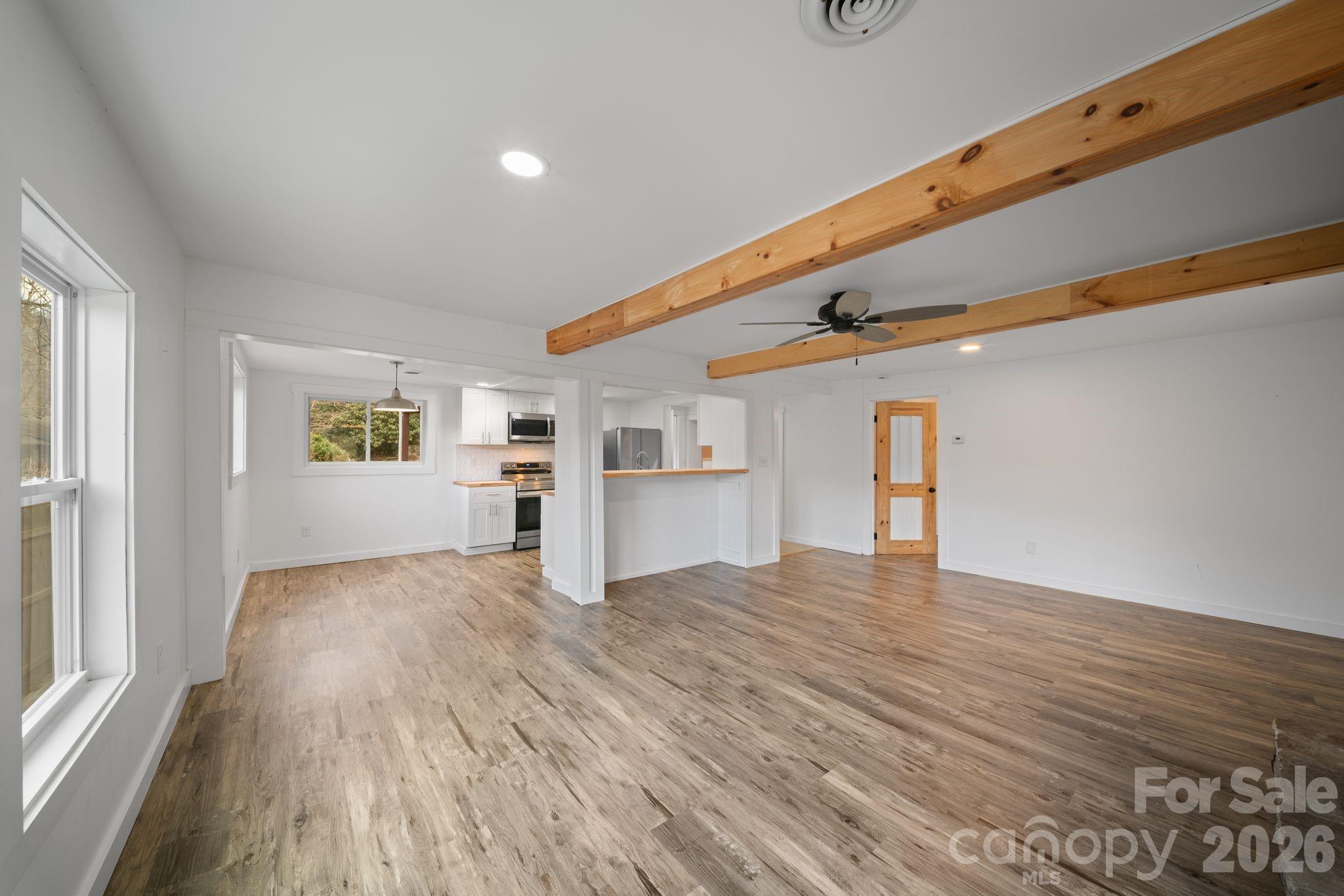 86 Chestnut Hill Road