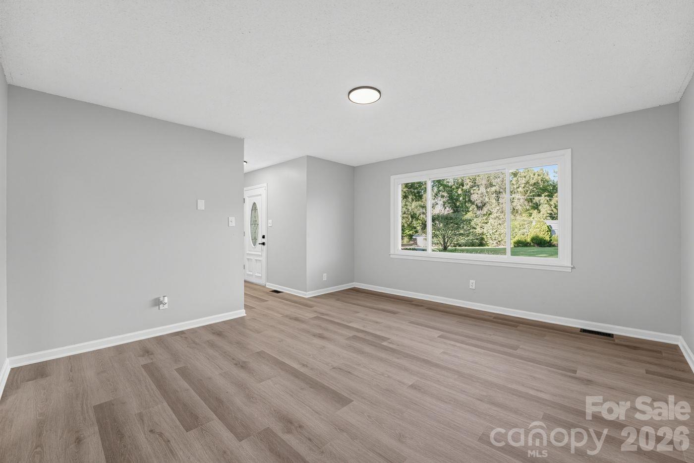1227 Eden Drive