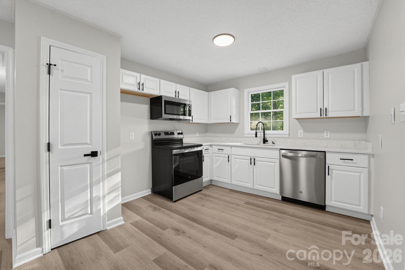 1227 Eden Drive