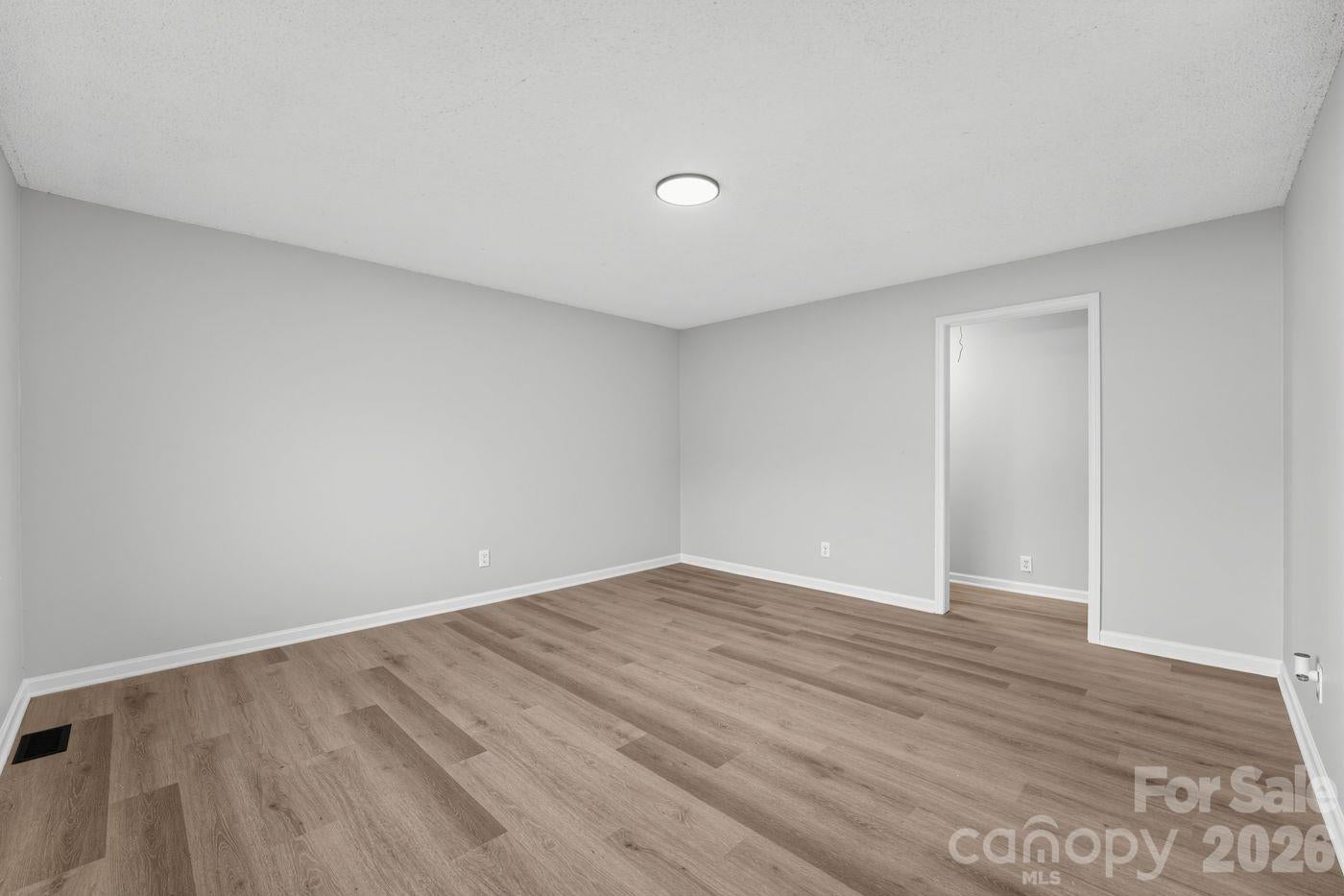 1227 Eden Drive