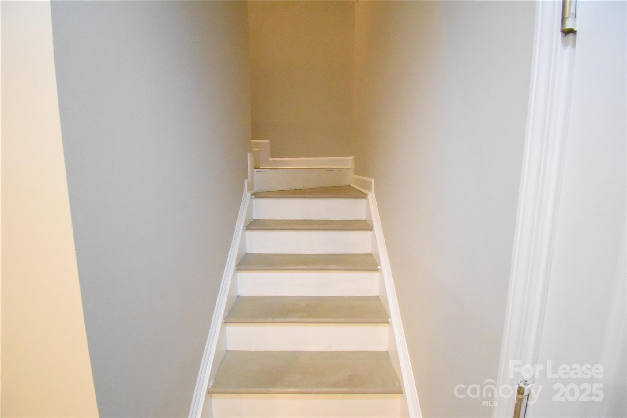 416 Queens - Residential Lease