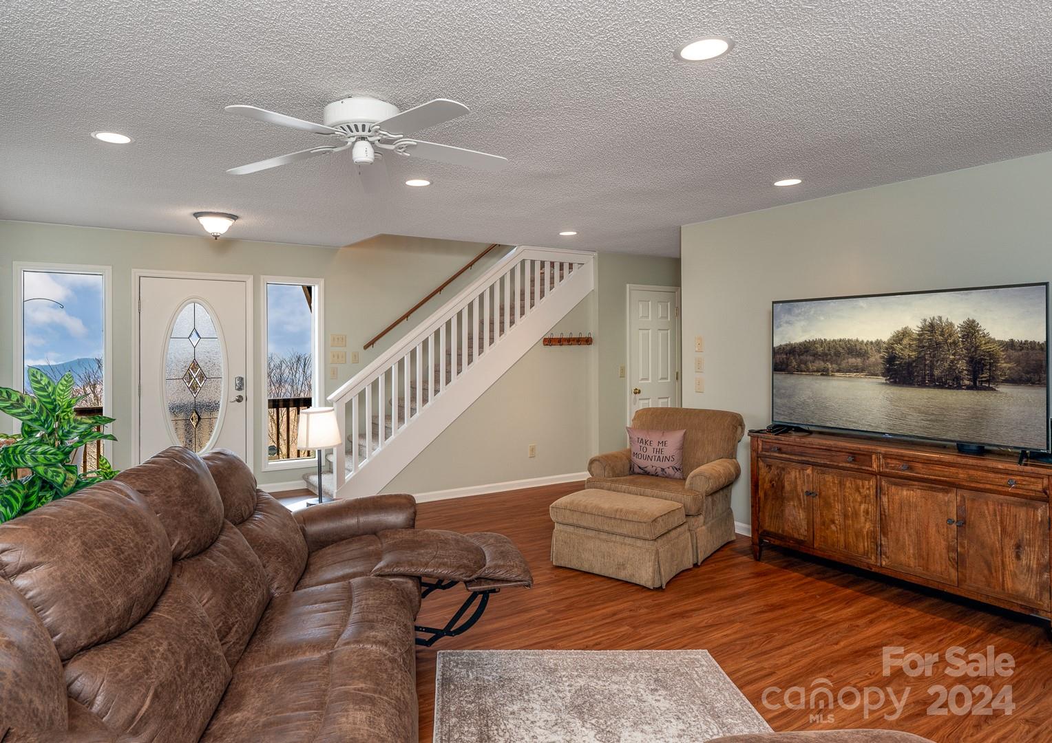 The Cliffs - Residential