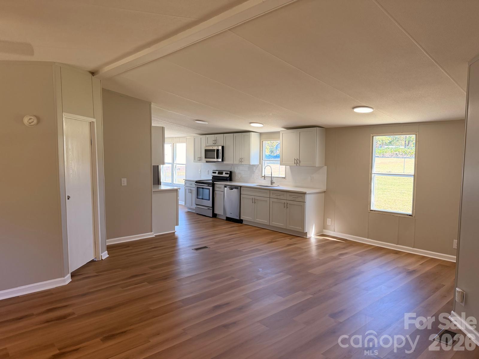 5609 Wildwood Court