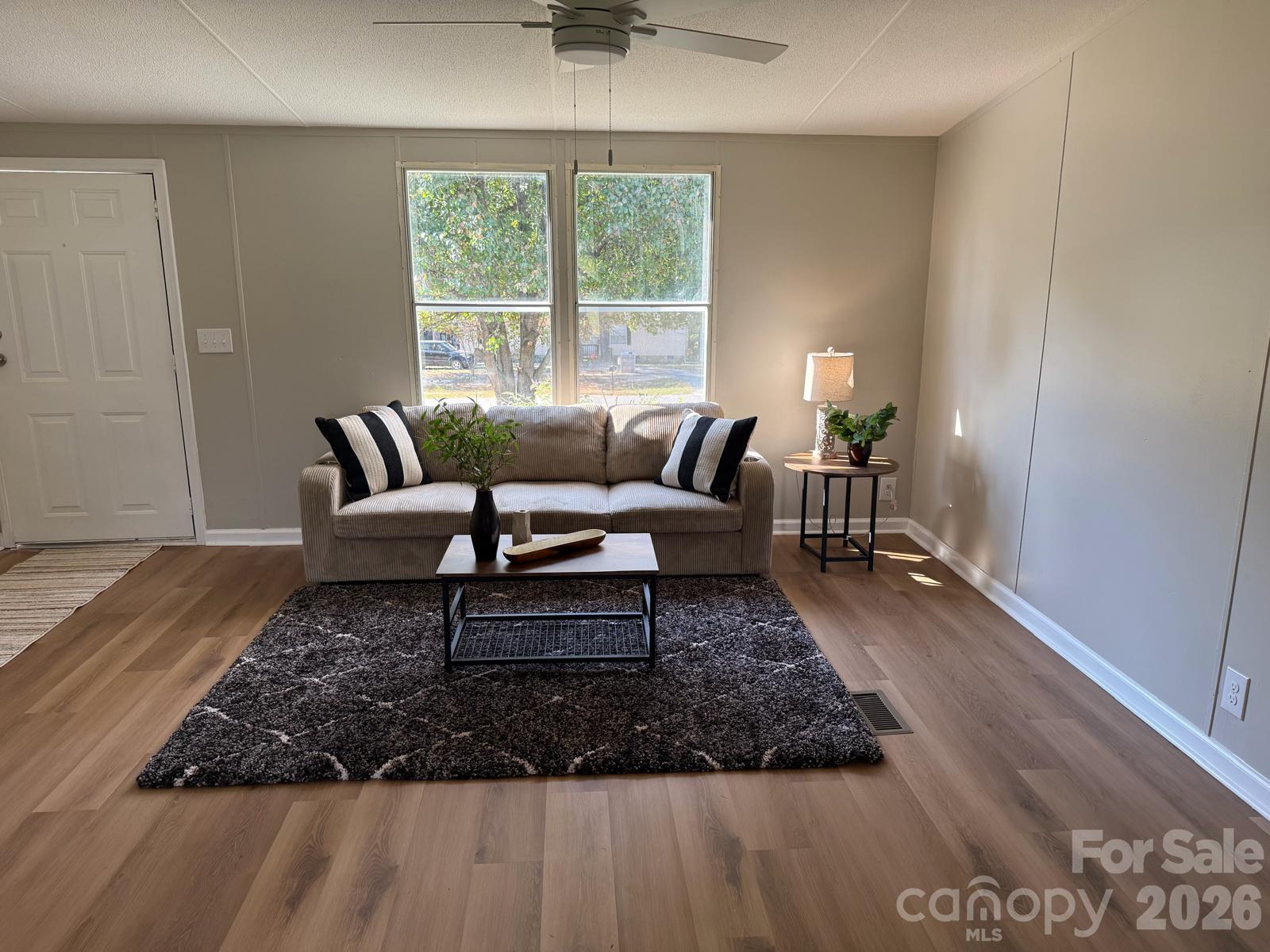 5609 Wildwood Court