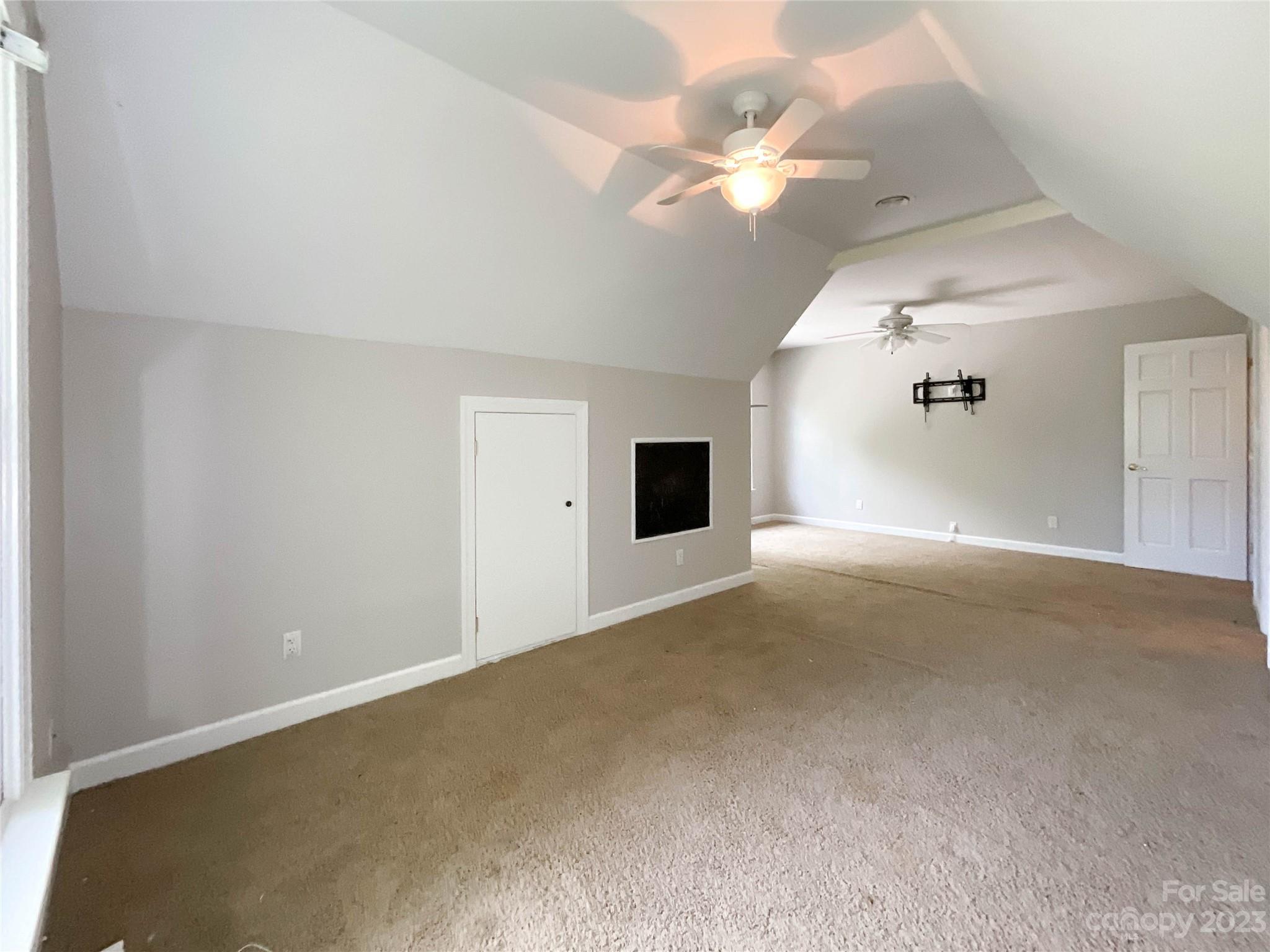 Miller Pond - Residential