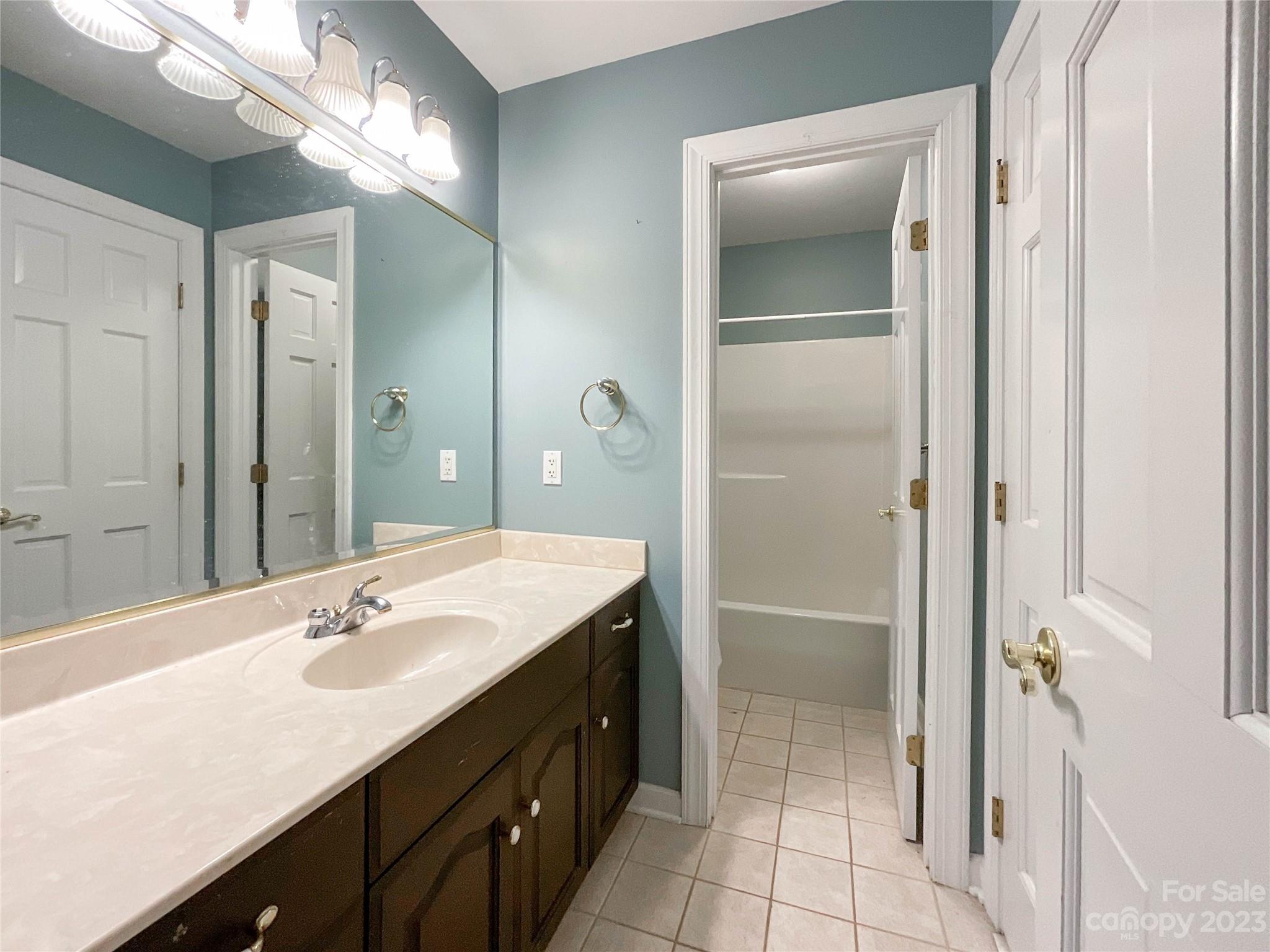 Miller Pond - Residential