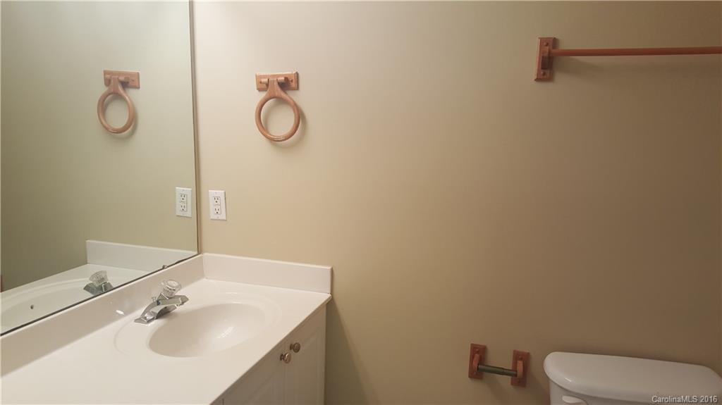 Oakdale Village - Residential