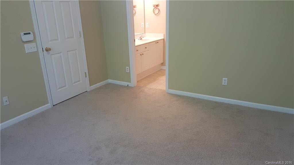 Oakdale Village - Residential