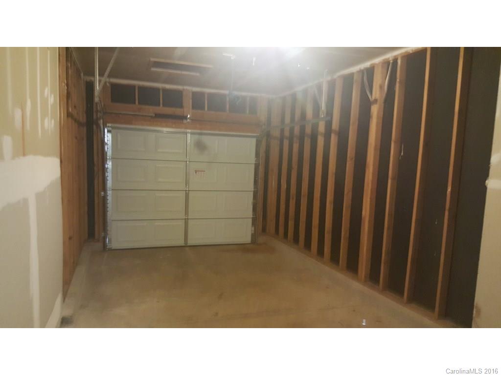 Oakdale Village - Residential