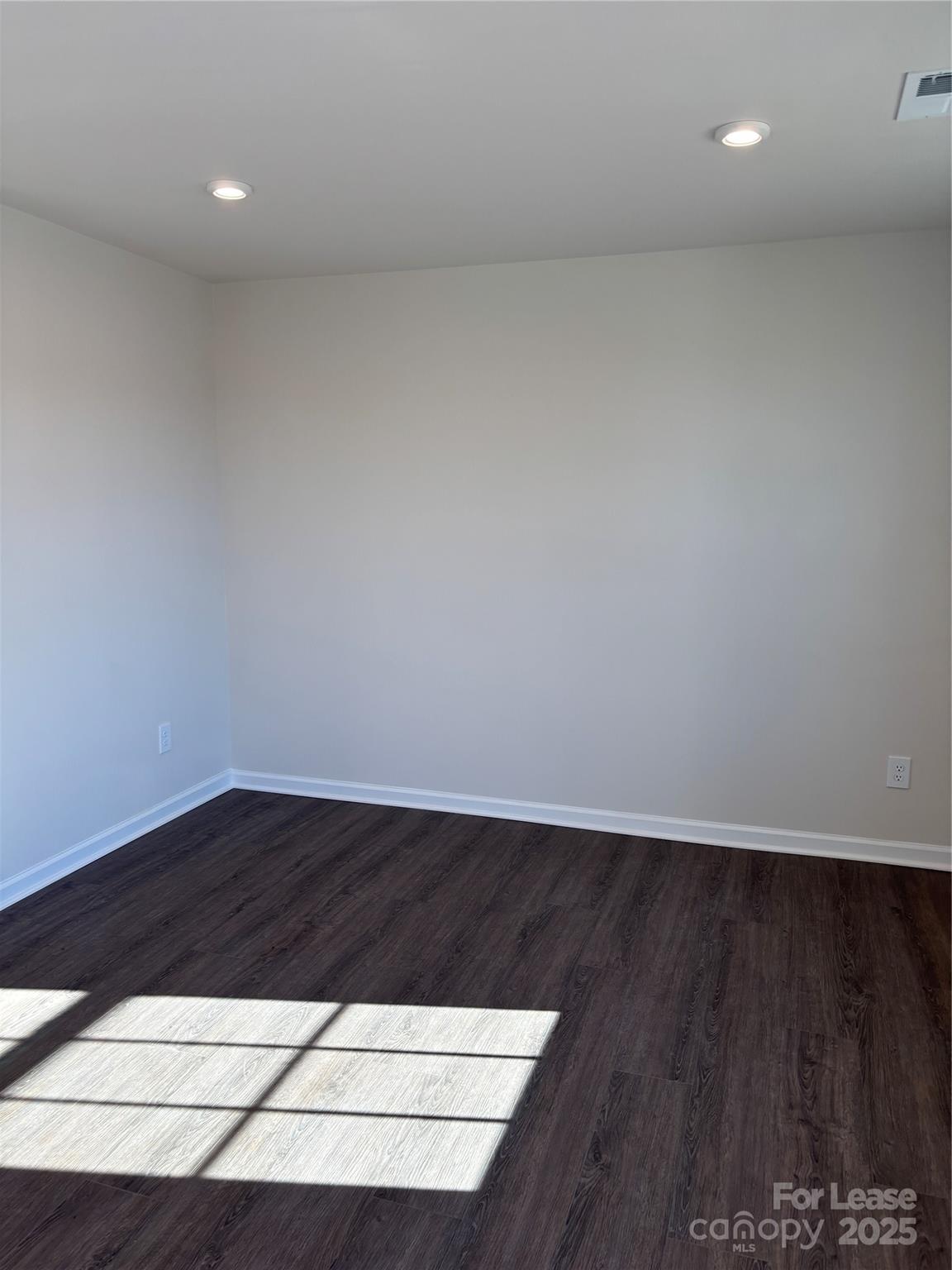 Stone Creek Townhomes - Residential Lease