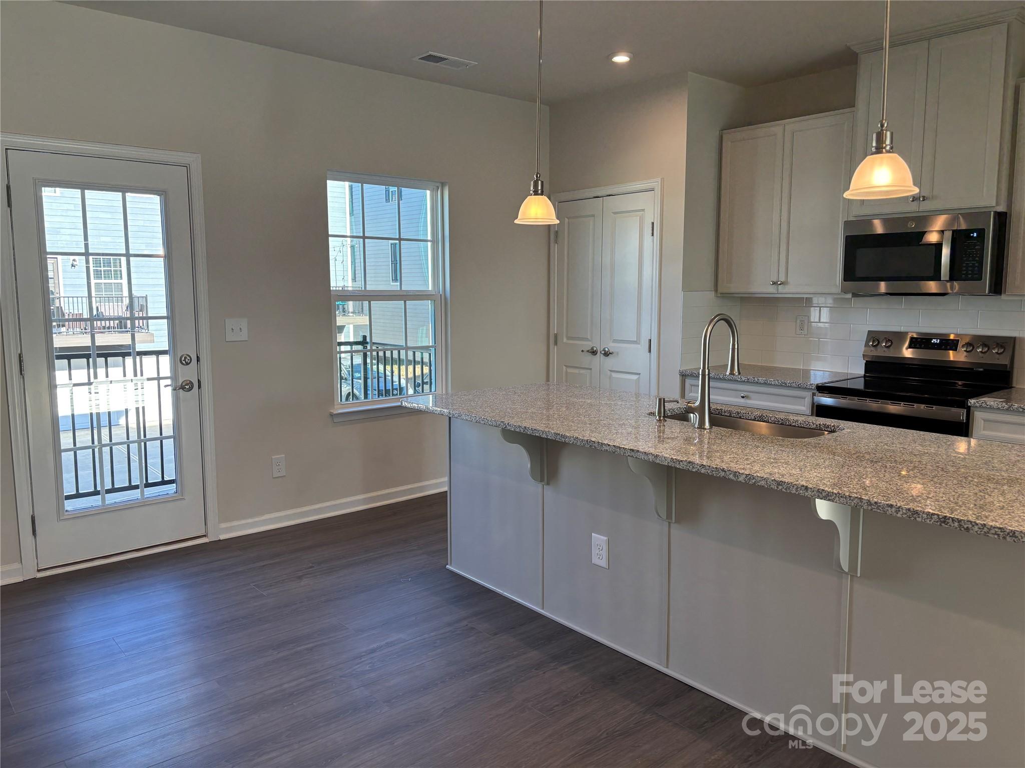 Stone Creek Townhomes - Residential Lease