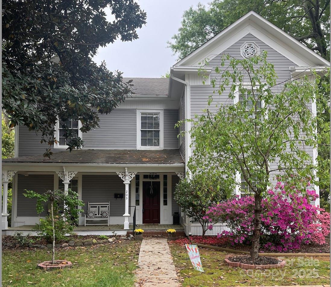203 Kings Mountain Street