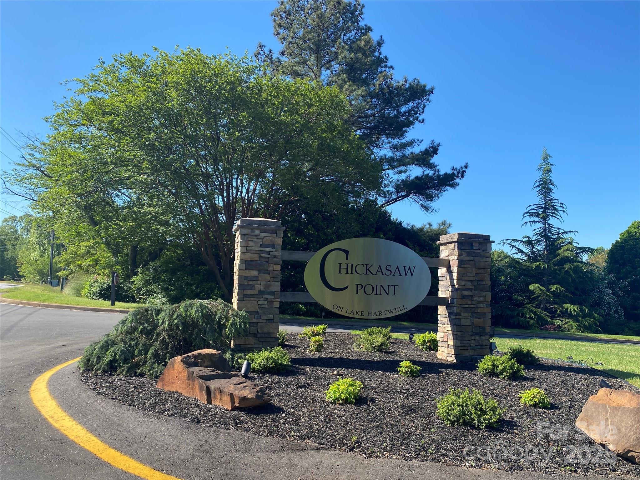 Chickasaw Point - Land