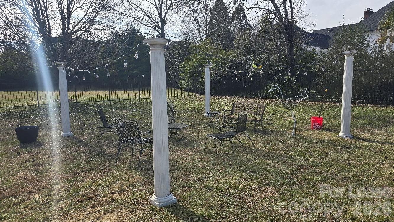 Hunters Pointe - Residential Lease