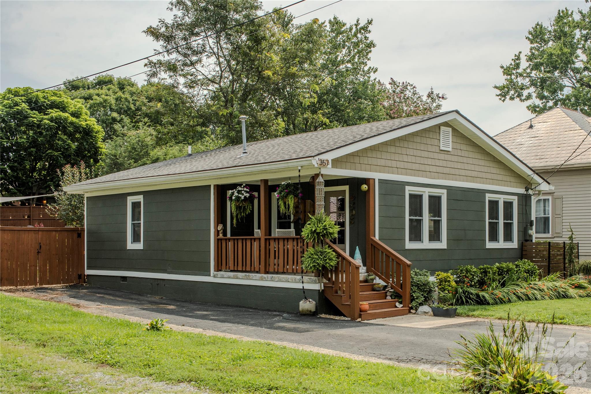 357 N Country Club Road