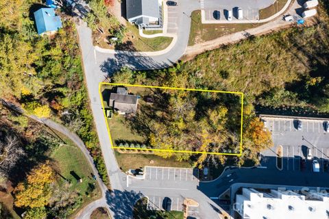 Photo of 39 Rocky Ridge Road, Asheville, NC 28806 (MLS # 4346035)