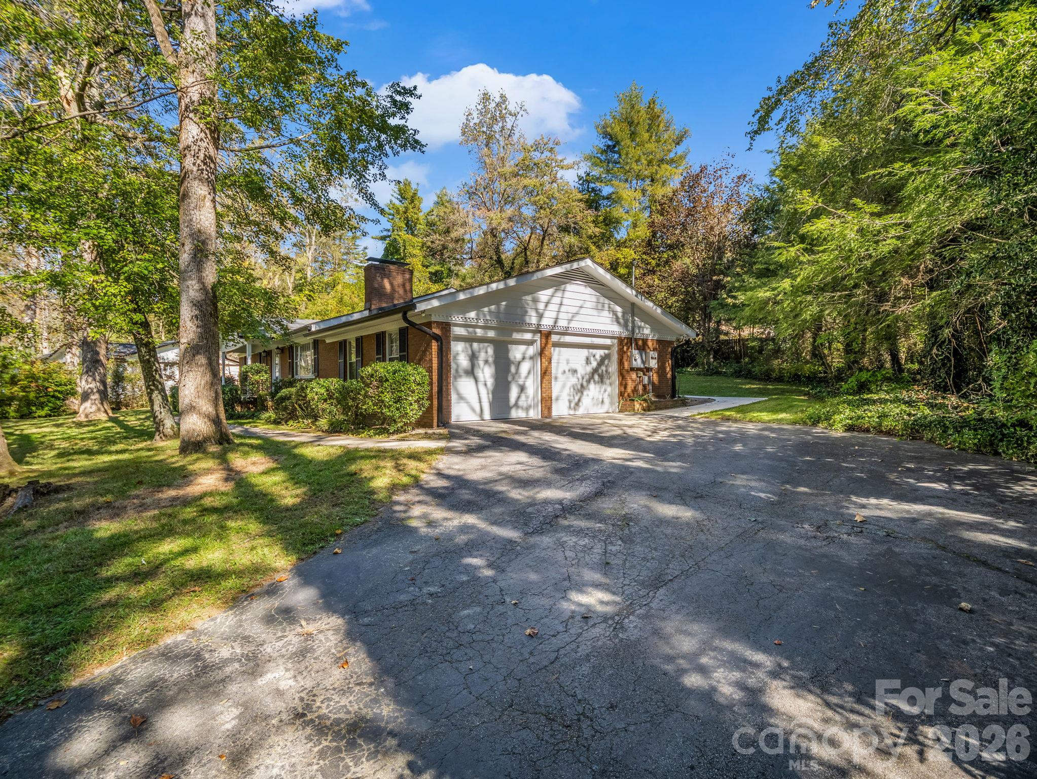 2630 Seminole Drive