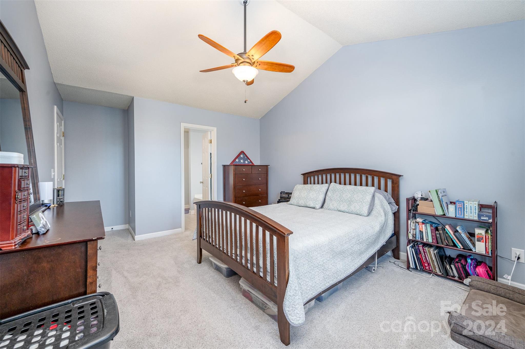 WhiteHall - Residential