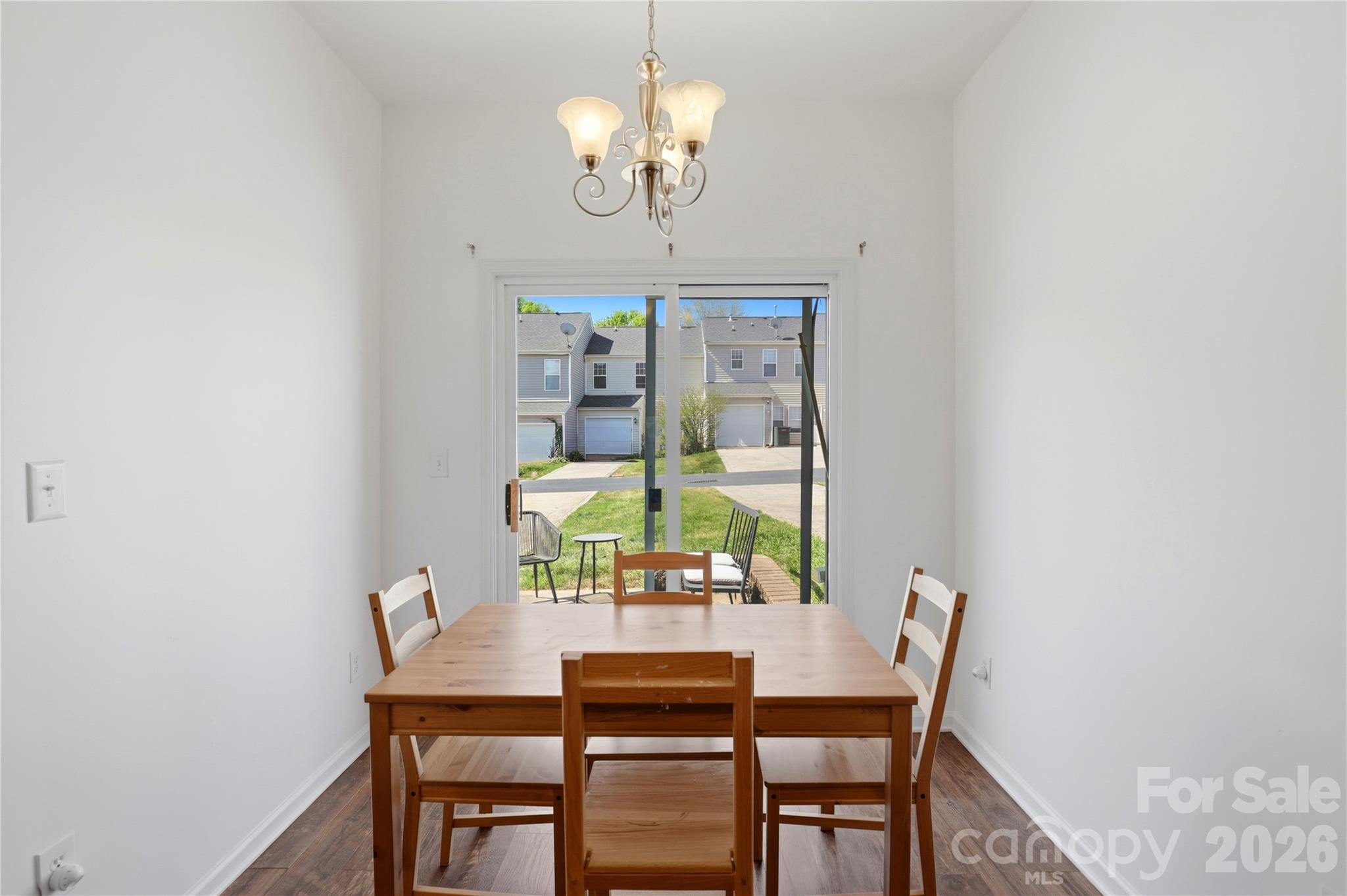 Taylor Glenn - Residential