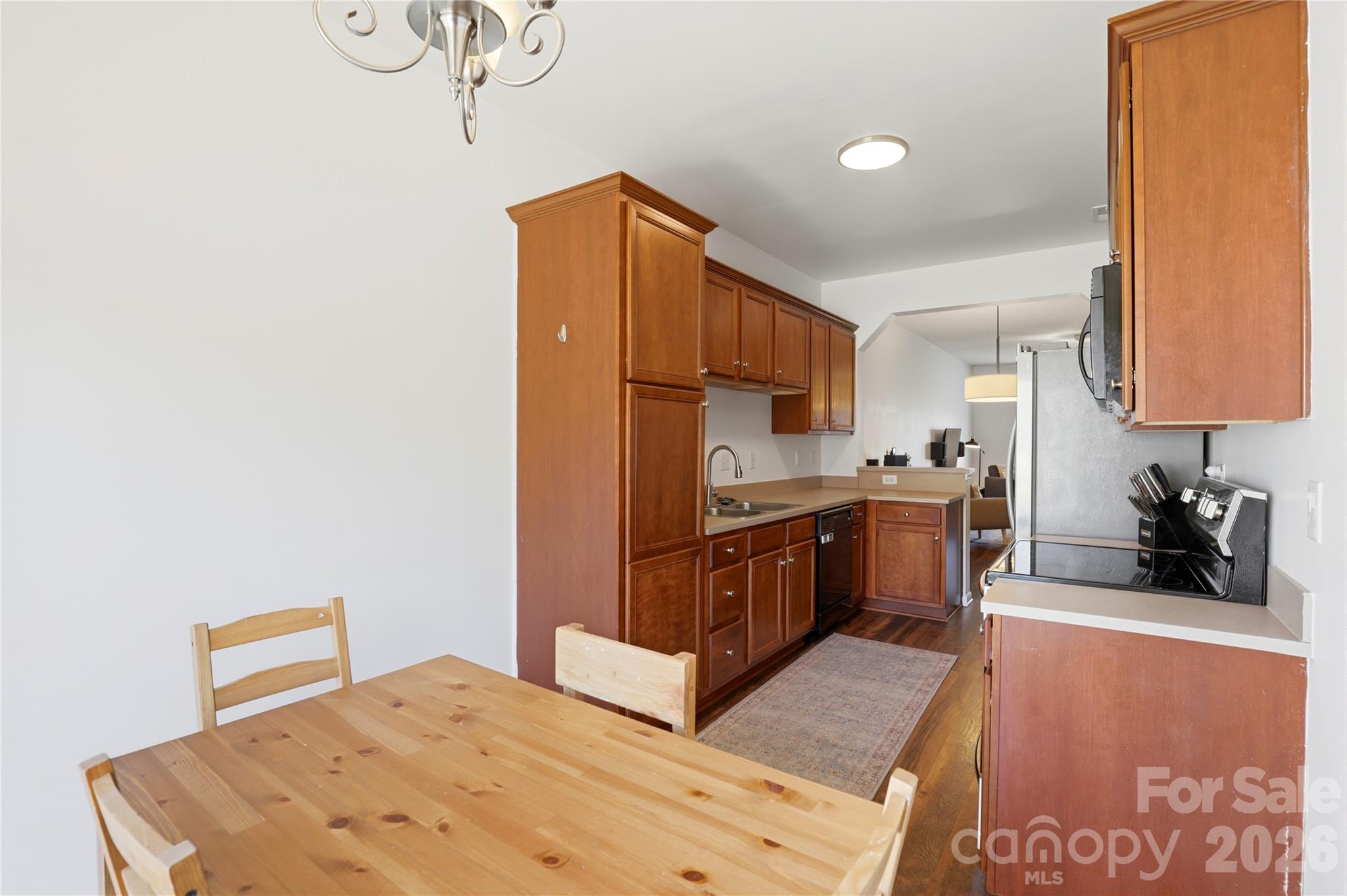 Taylor Glenn - Residential