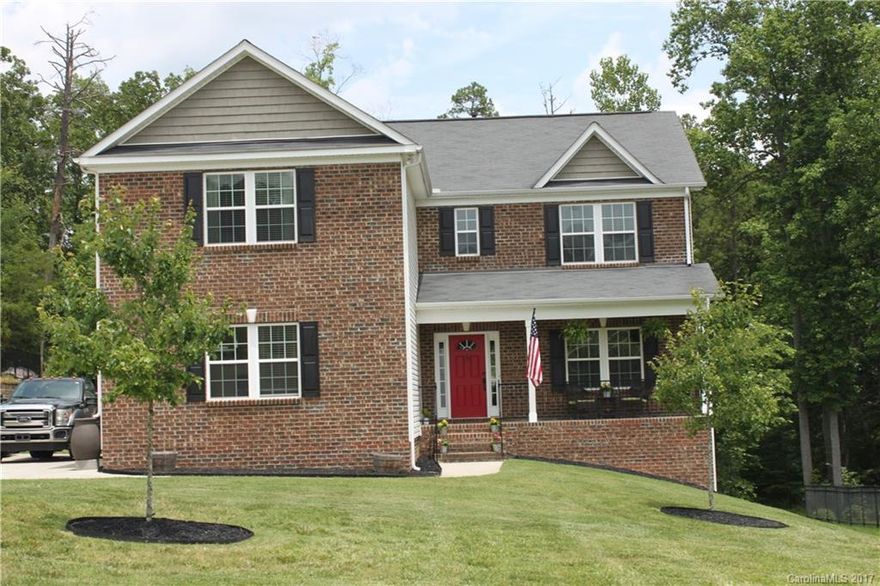 Great location off Union St. gives you feeling of being in the country yet close to downtown Concord . lots of natural light with large rooms and walk in closet . Fire pit and large deck in back yard with trees in the back ground for a relaxing setting for you and your guest that enjoy the outdoors . Master bedroom with large master bath that has  garden tub , double vanity , and shower beside tub . Lots of square footage for the money.