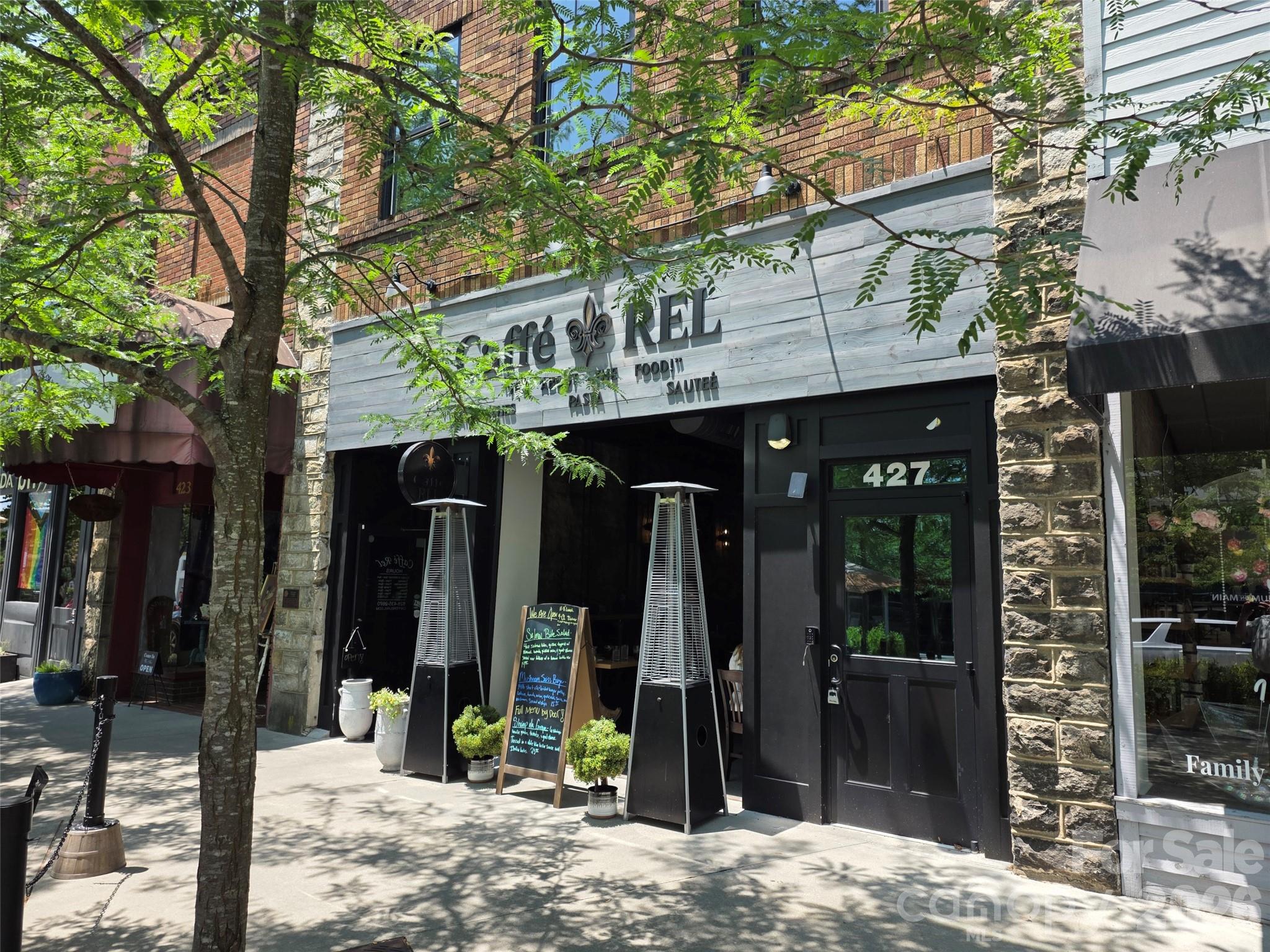 425 & 427 N Main Street