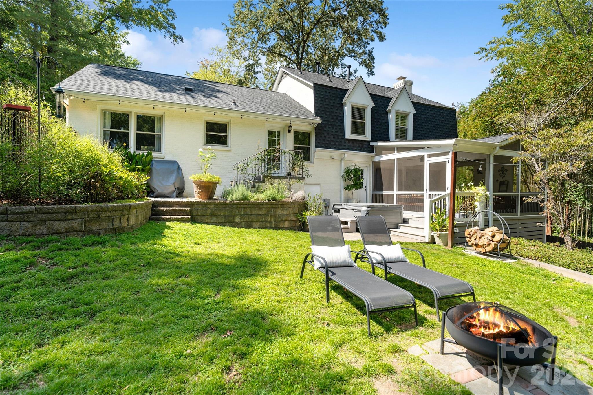 3008 Champaign Street