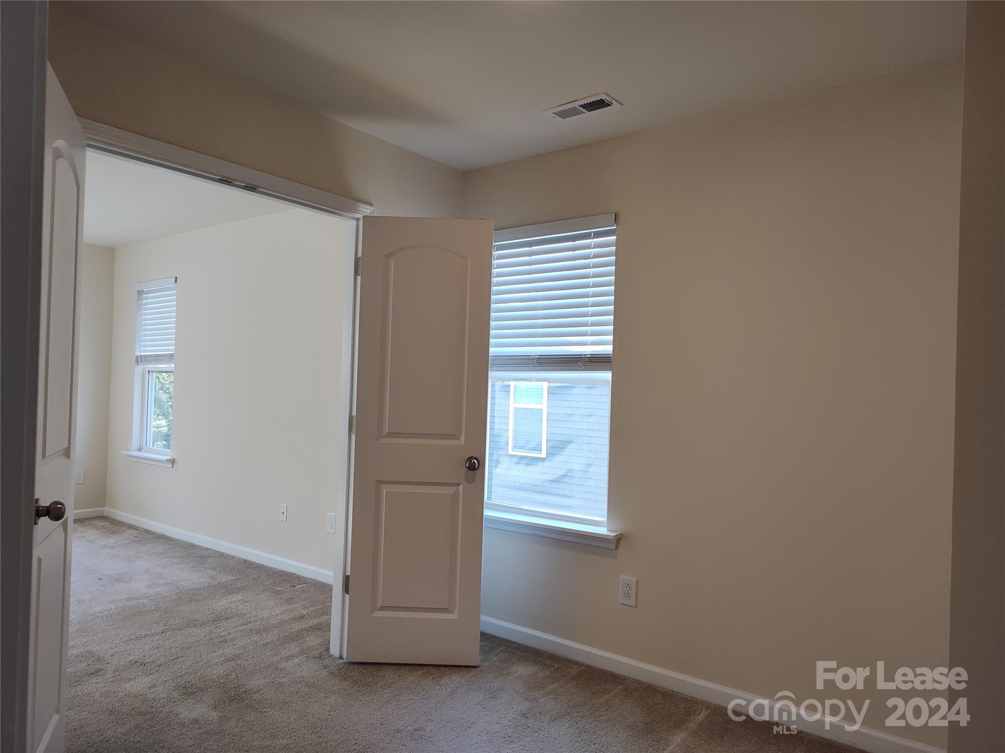 McDowell Crossing - Residential Lease