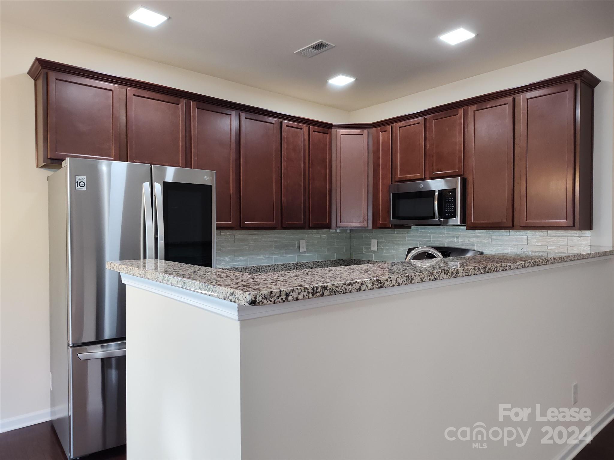 McDowell Crossing - Residential Lease